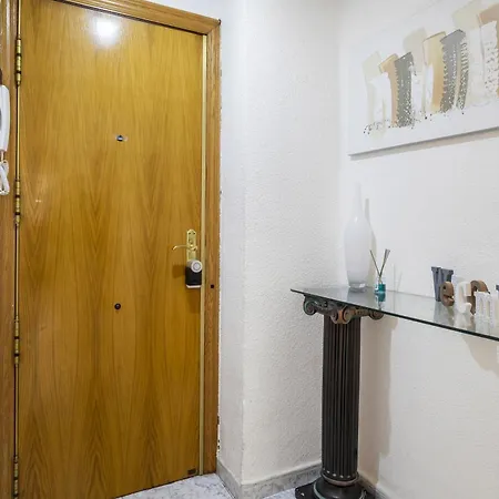 Puerto Ciudad Artes * Walencja