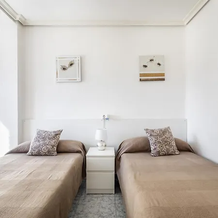 Puerto Ciudad Artes Walencja